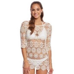 New J.valdi white crochet